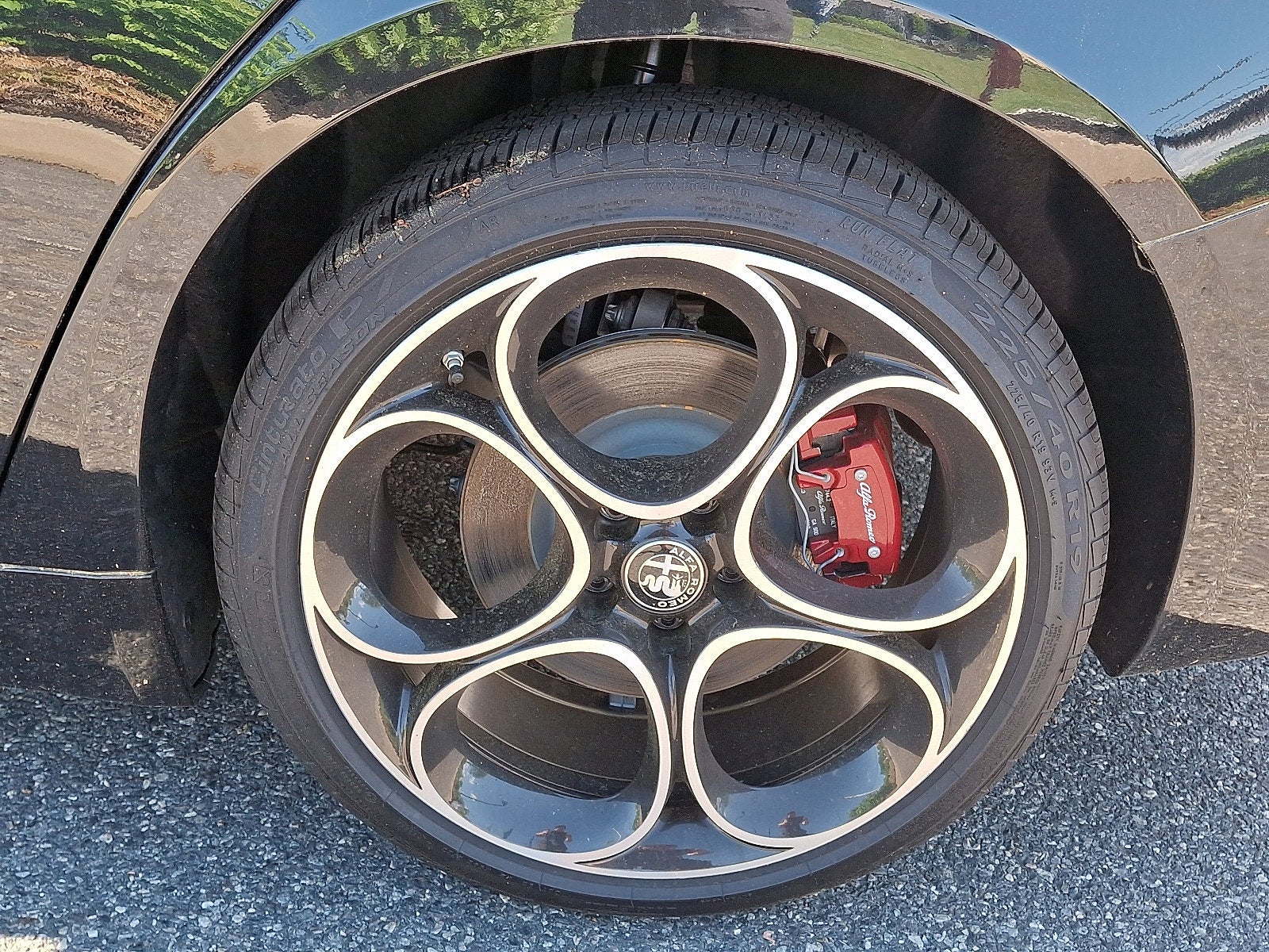 2024 Alfa Romeo Giulia Veloce