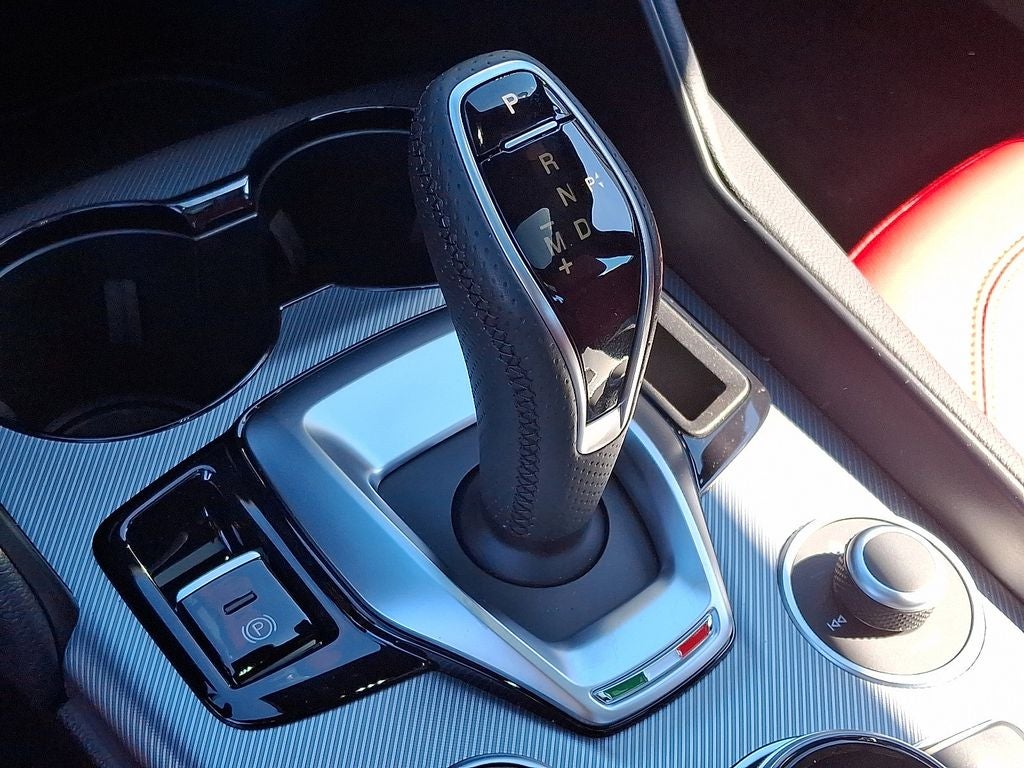 2024 Alfa Romeo Giulia Veloce