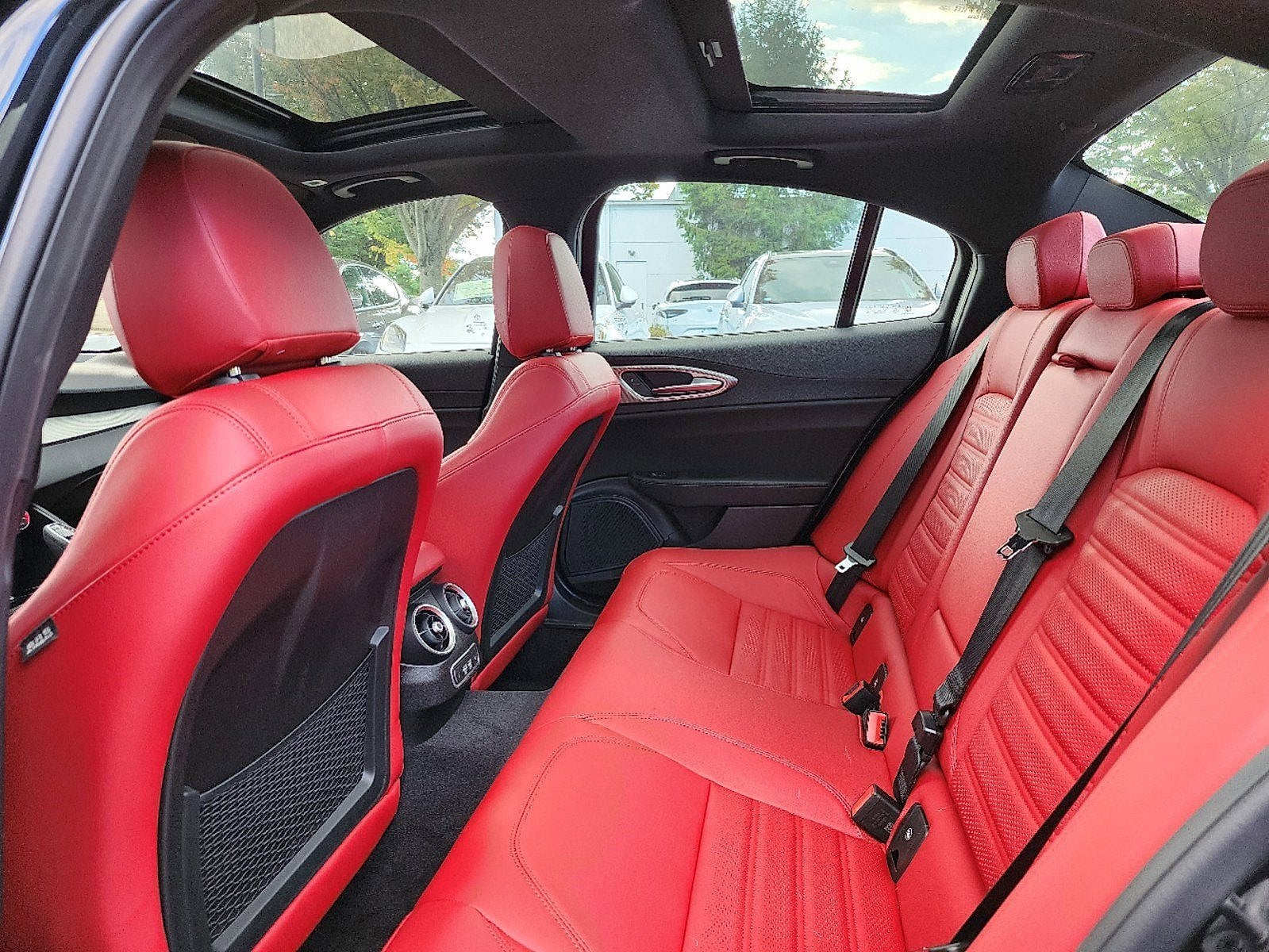 2024 Alfa Romeo Giulia Veloce