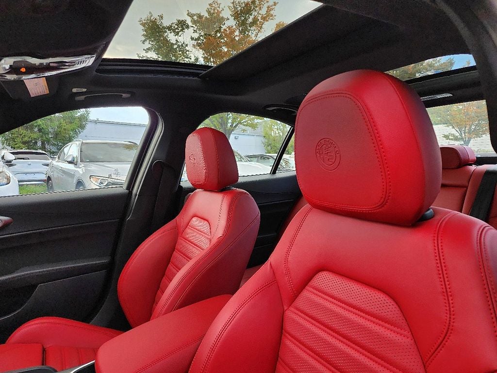 2024 Alfa Romeo Giulia Veloce