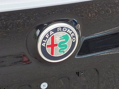 2024 Alfa Romeo Giulia Ti