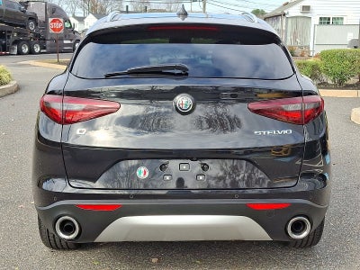 2018 Alfa Romeo Stelvio Ti