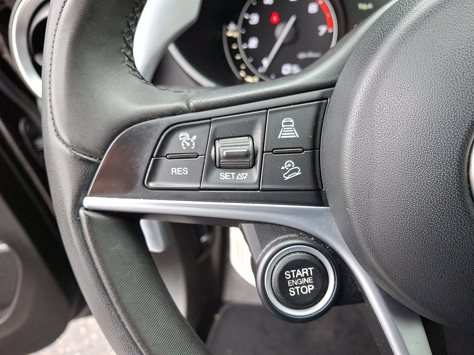 2018 Alfa Romeo Stelvio Base