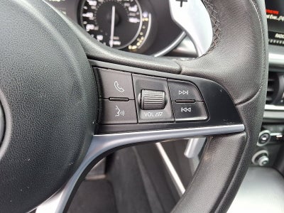 2018 Alfa Romeo Stelvio Base