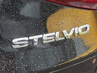 2018 Alfa Romeo Stelvio Base