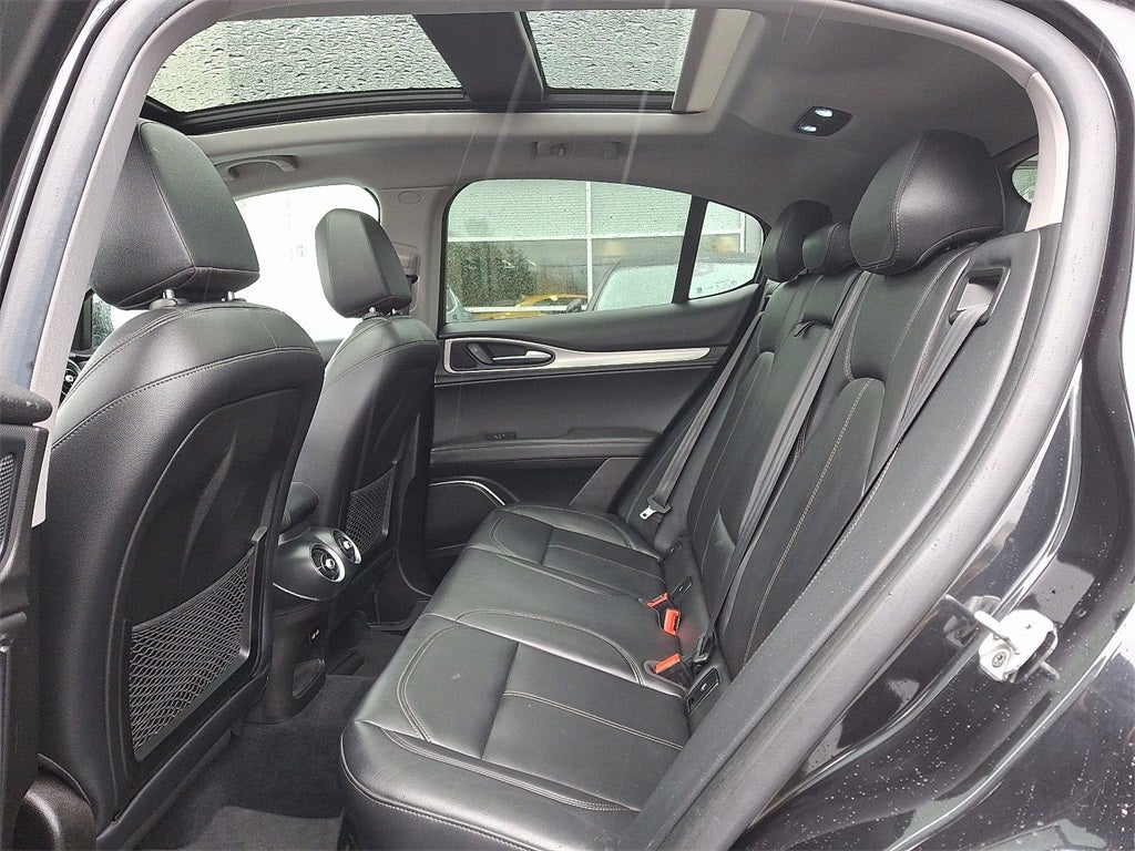 2018 Alfa Romeo Stelvio Base