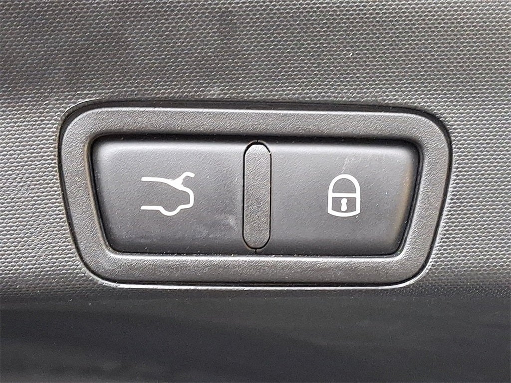 2018 Alfa Romeo Stelvio Base