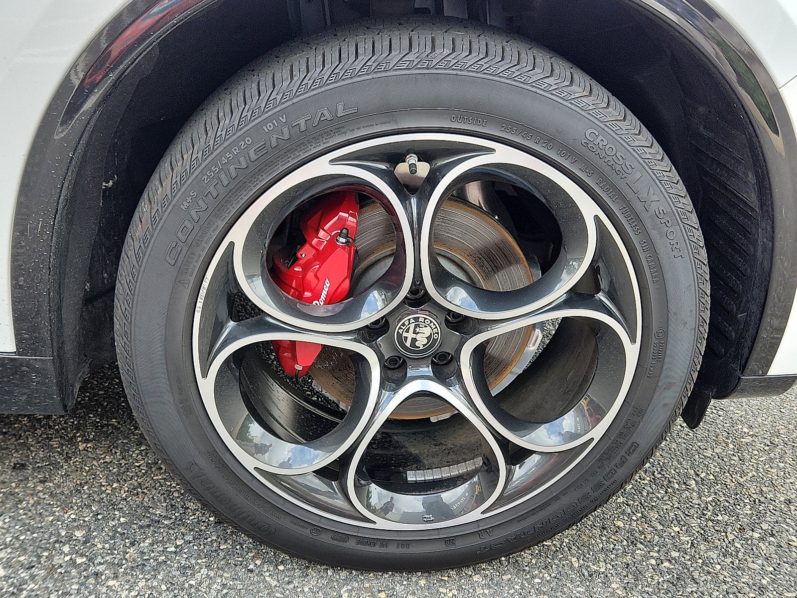 2024 Alfa Romeo Stelvio Veloce