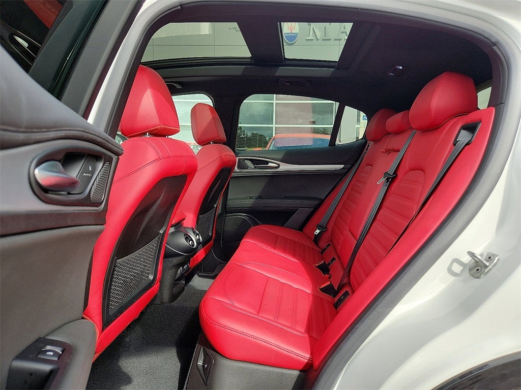 2024 Alfa Romeo Stelvio Veloce