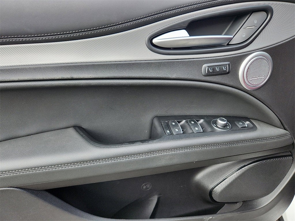 2024 Alfa Romeo Stelvio Veloce