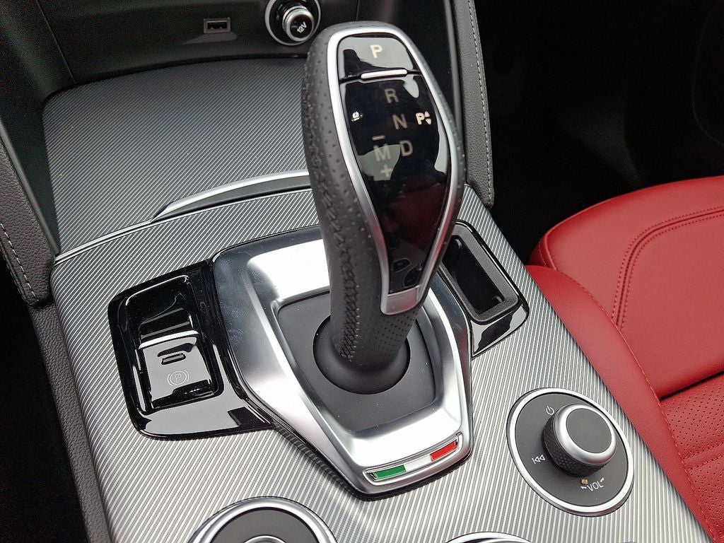 2024 Alfa Romeo Stelvio Veloce
