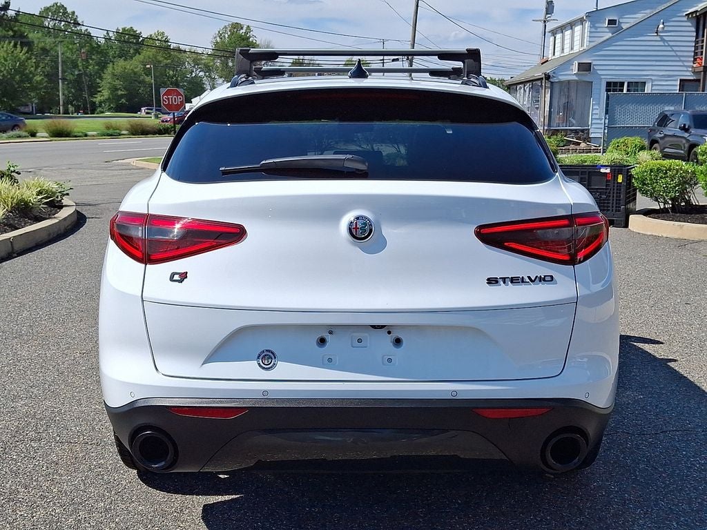 2019 Alfa Romeo Stelvio Ti Sport