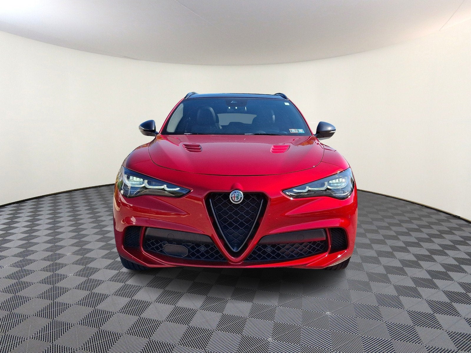 2024 Alfa Romeo Stelvio Quadrifoglio