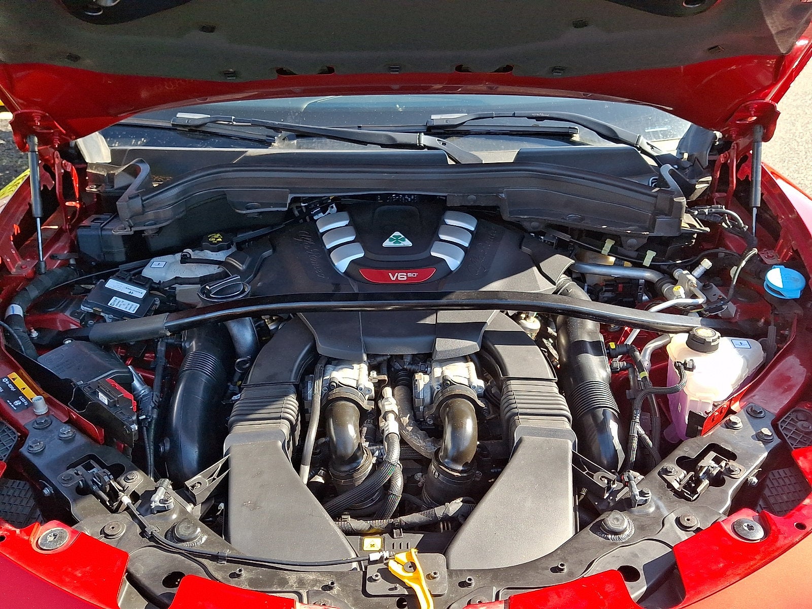2024 Alfa Romeo Stelvio Quadrifoglio
