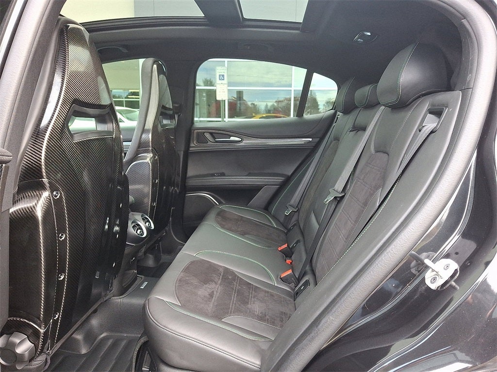 2023 Alfa Romeo Stelvio Quadrifoglio
