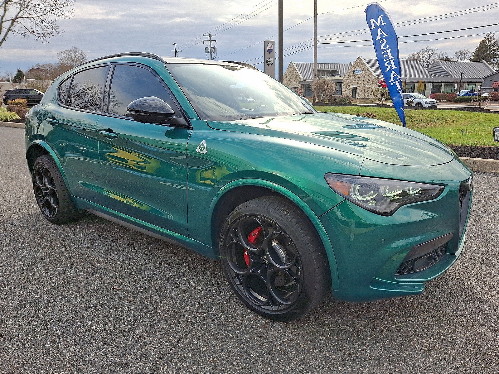 2024 Alfa Romeo Stelvio Quadrifoglio