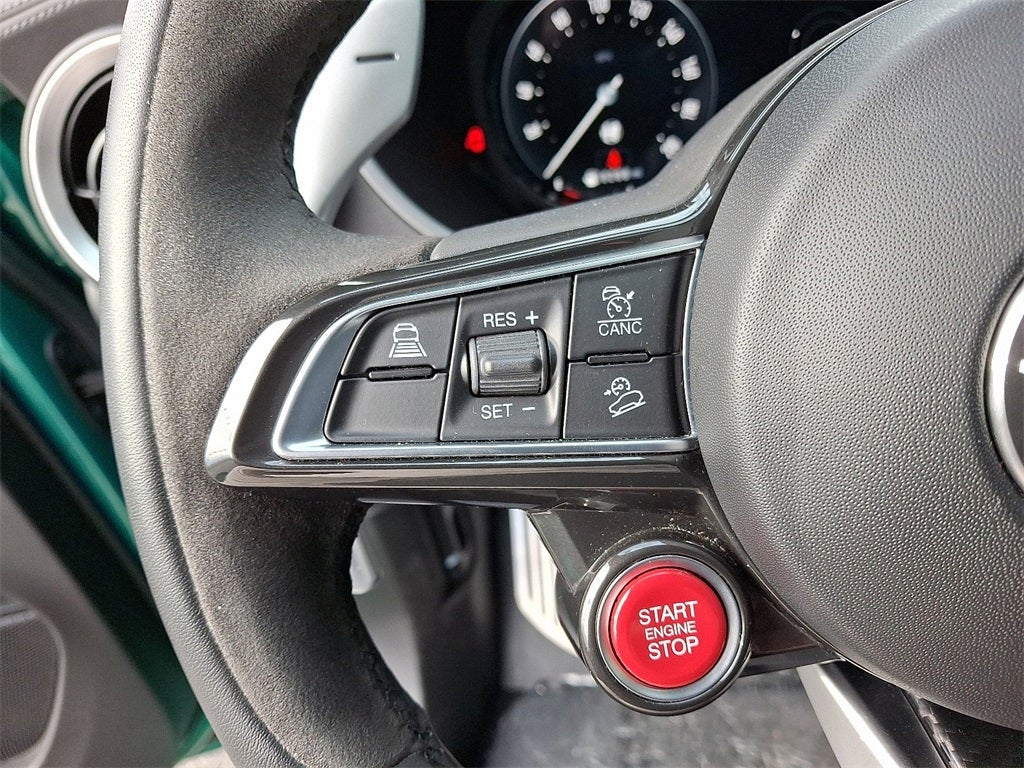 2024 Alfa Romeo Stelvio Quadrifoglio