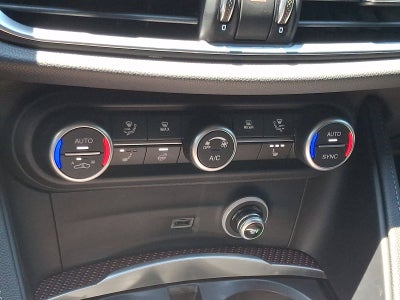 2024 Alfa Romeo Stelvio Quadrifoglio