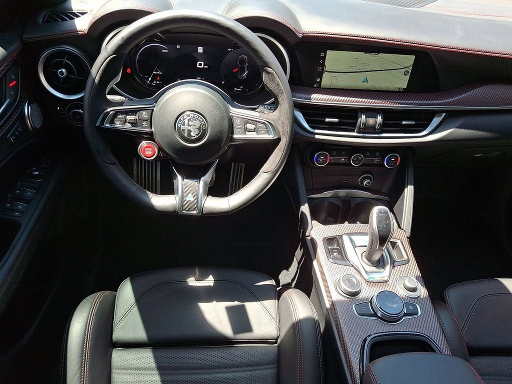 2024 Alfa Romeo Stelvio Quadrifoglio