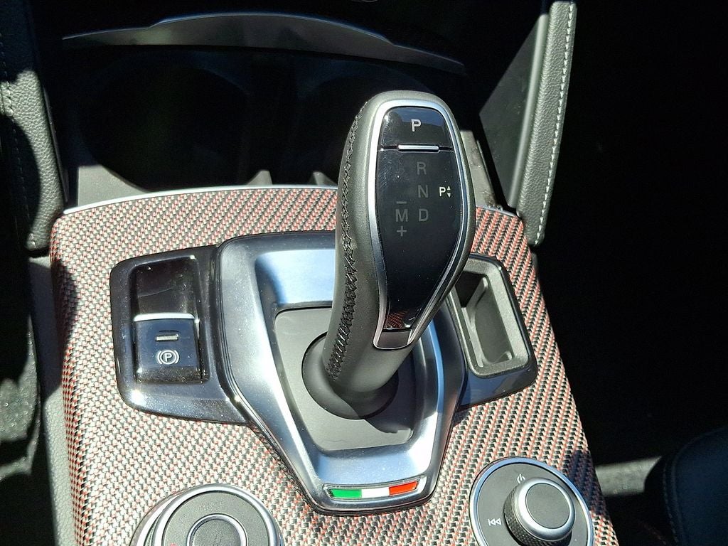 2024 Alfa Romeo Stelvio Quadrifoglio