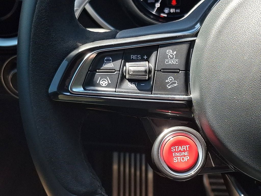 2024 Alfa Romeo Stelvio Quadrifoglio