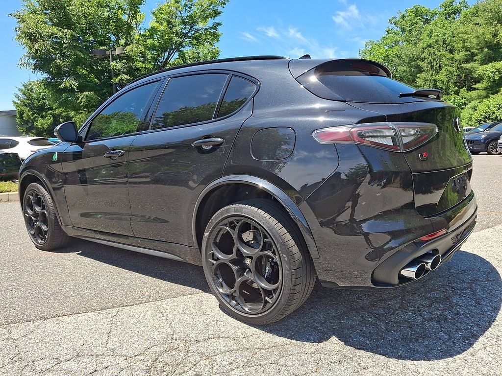 2024 Alfa Romeo Stelvio Quadrifoglio