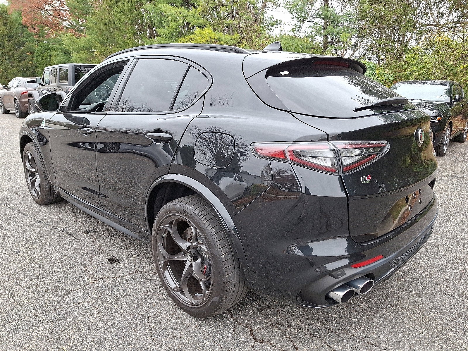 2024 Alfa Romeo Stelvio Quadrifoglio