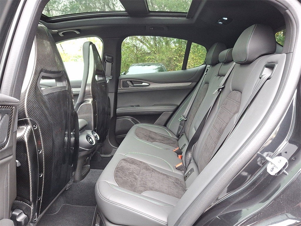 2024 Alfa Romeo Stelvio Quadrifoglio