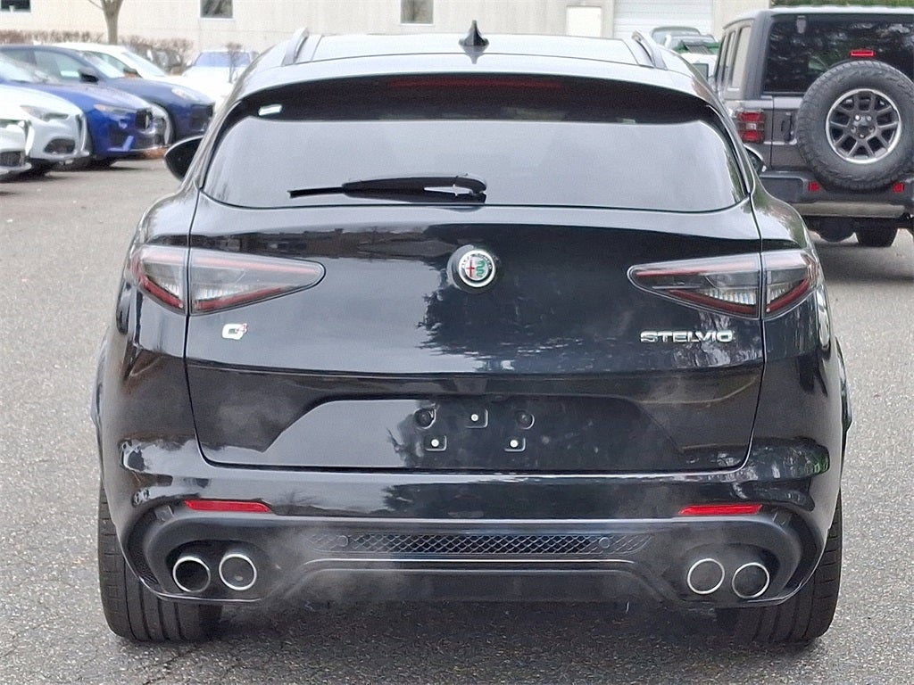 2024 Alfa Romeo Stelvio Quadrifoglio