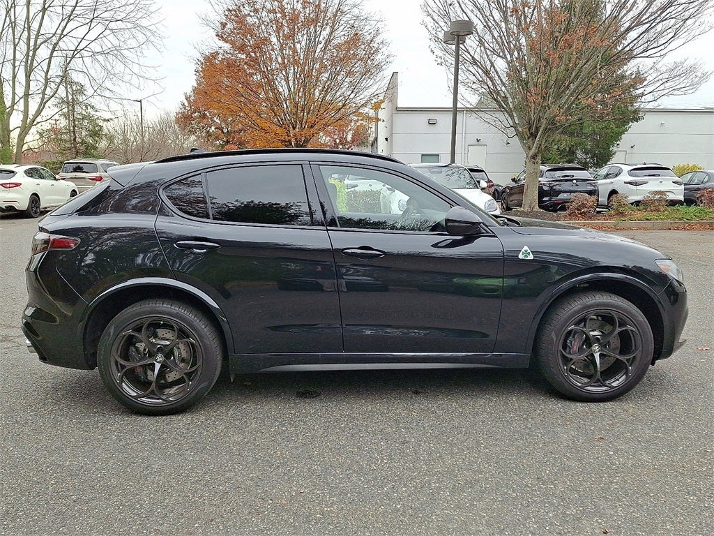 2024 Alfa Romeo Stelvio Quadrifoglio