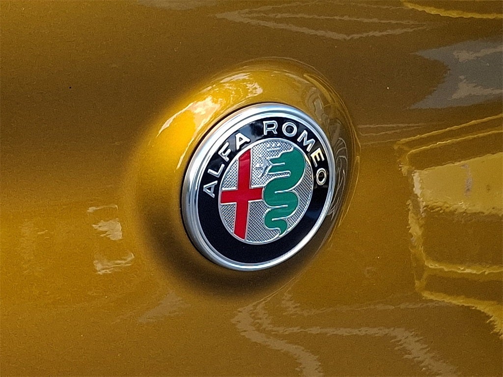 2022 Alfa Romeo Stelvio Quadrifoglio