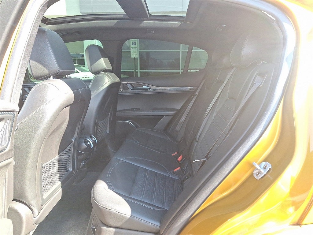 2022 Alfa Romeo Stelvio Quadrifoglio