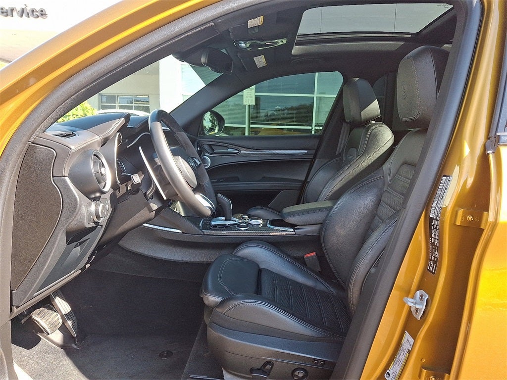 2022 Alfa Romeo Stelvio Quadrifoglio