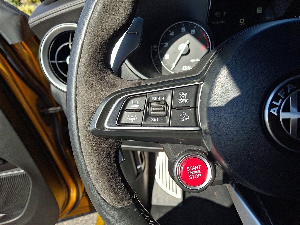 2022 Alfa Romeo Stelvio Quadrifoglio