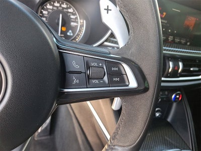 2022 Alfa Romeo Stelvio Quadrifoglio