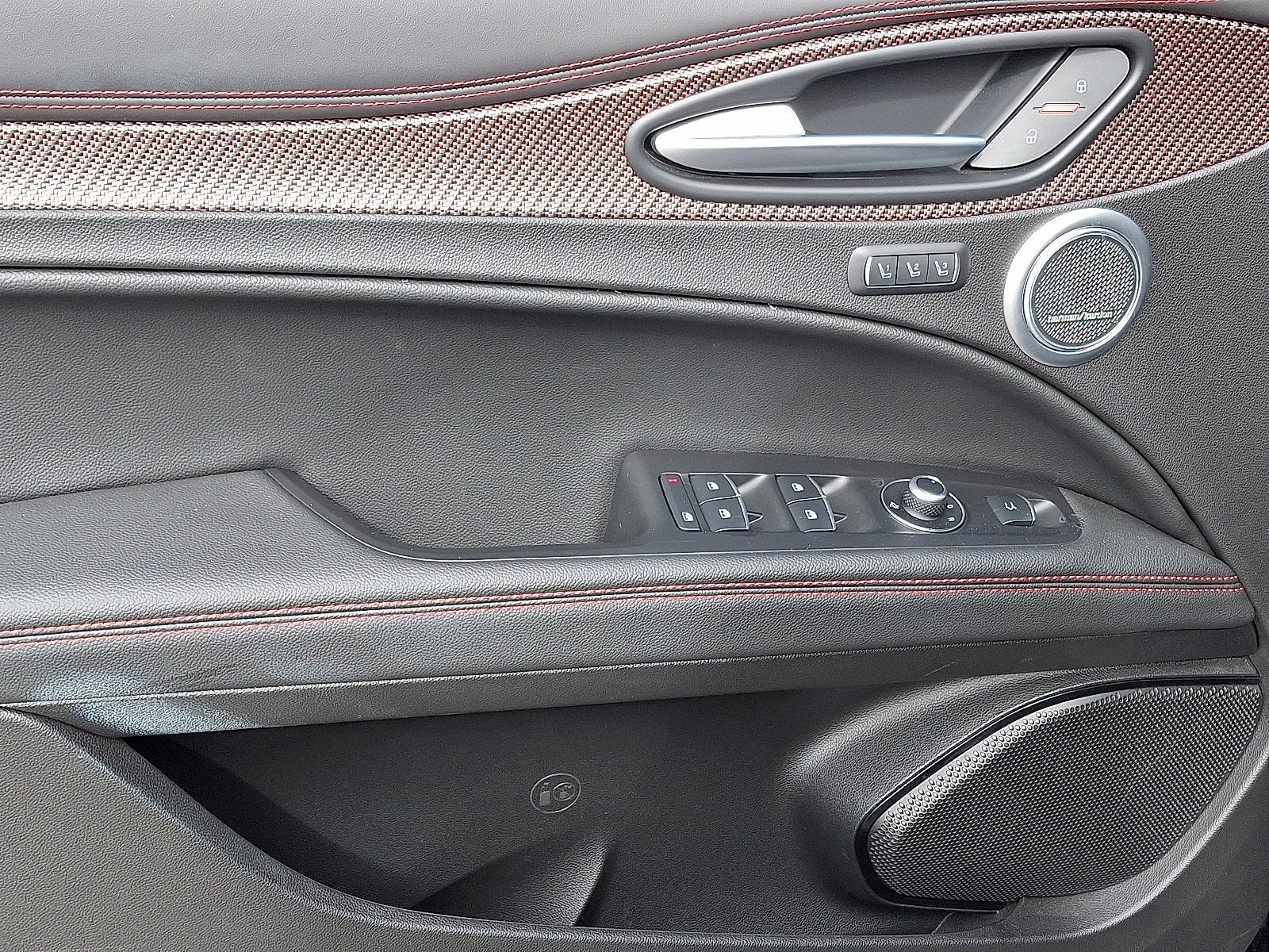 2024 Alfa Romeo Stelvio Quadrifoglio SUPERSPORT