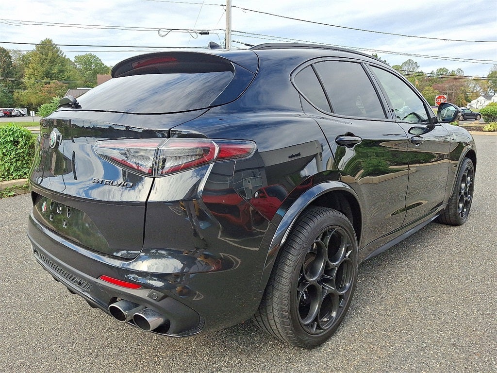 2024 Alfa Romeo Stelvio Quadrifoglio SUPERSPORT