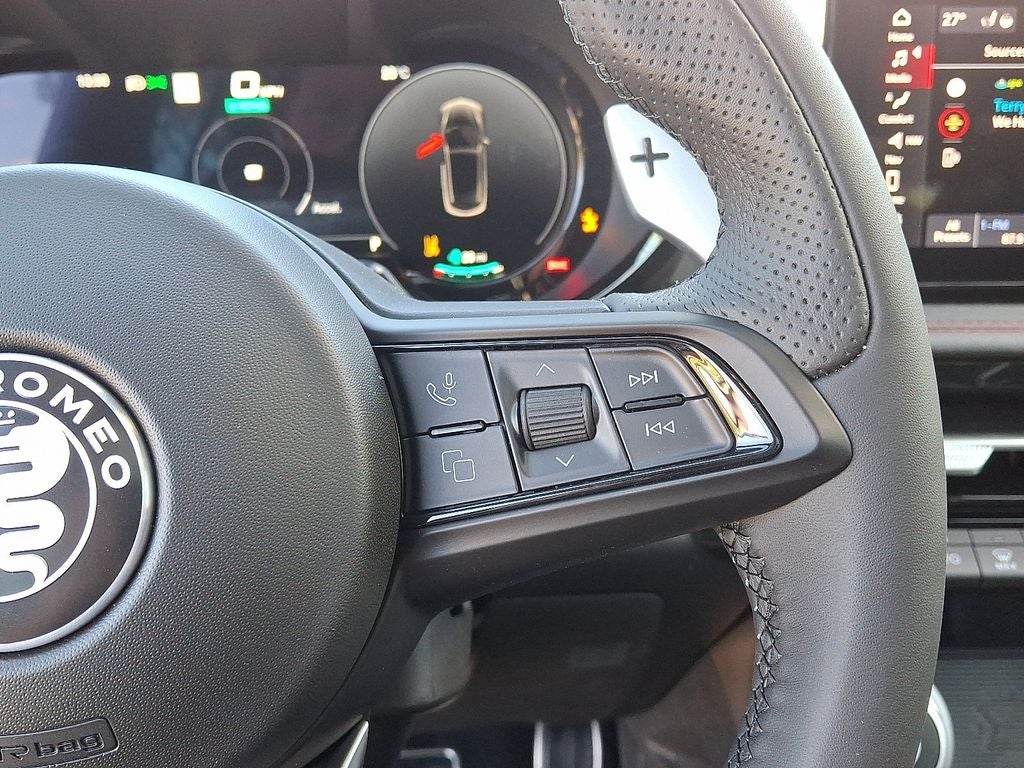 2025 Alfa Romeo Tonale Tributo Italiano Special Edition