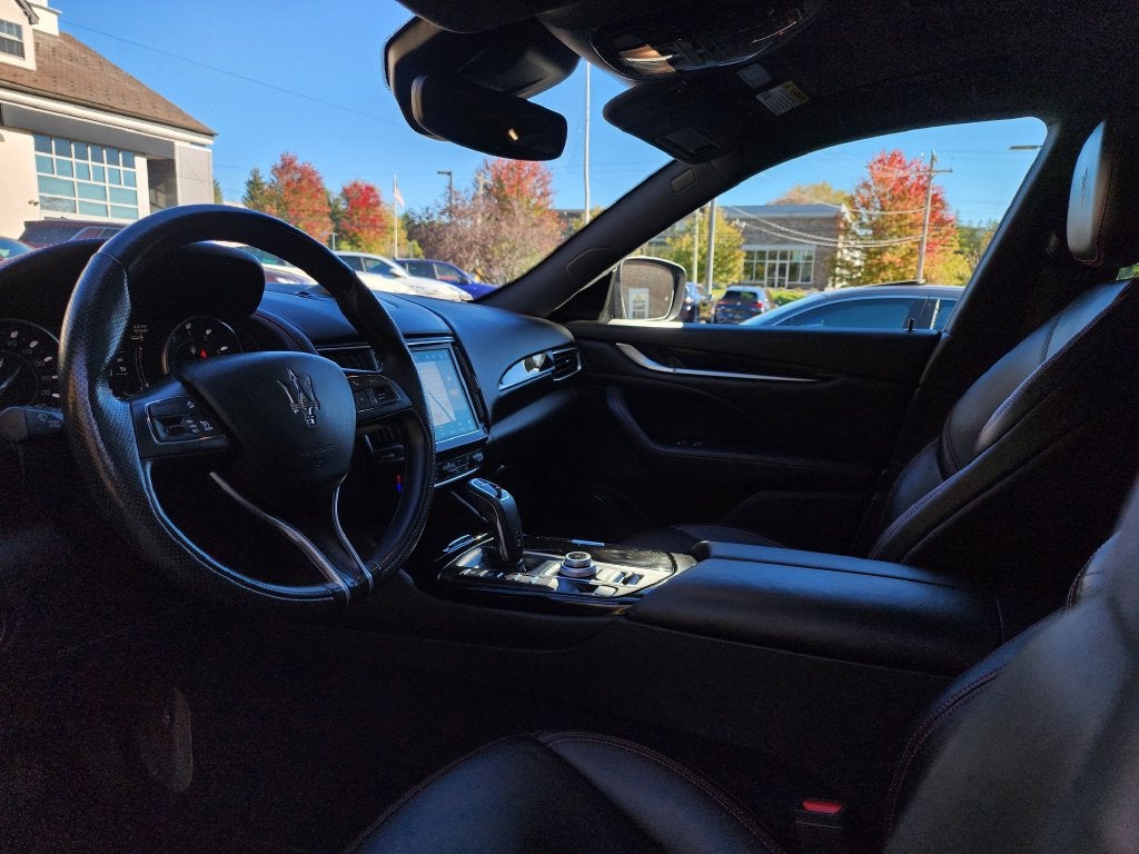 2021 Maserati Levante Base