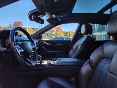 2021 Maserati Levante Base