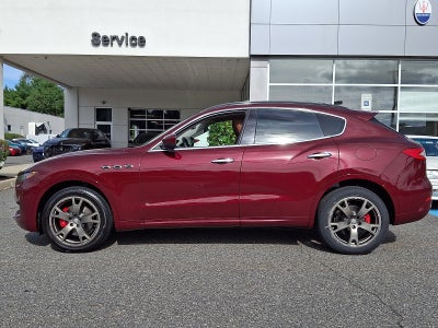2017 Maserati Levante Base