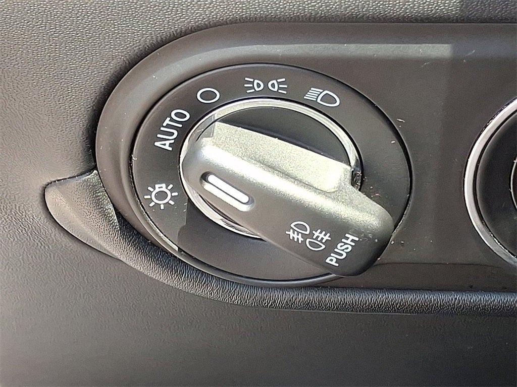 2017 Maserati Levante Base