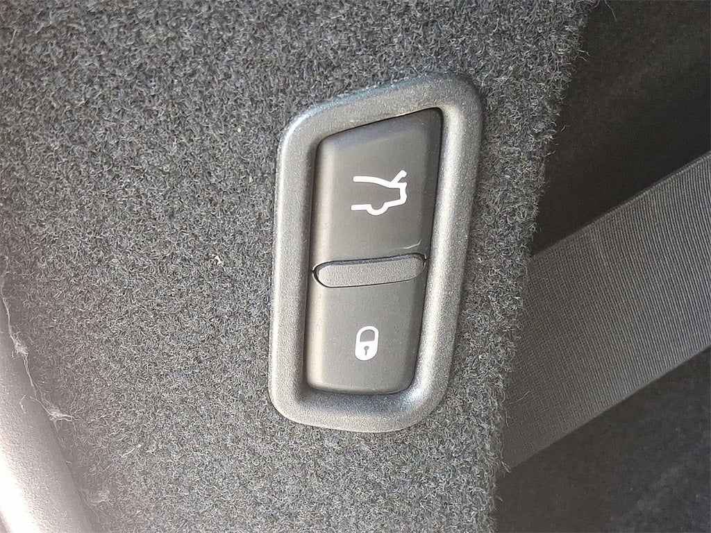 2017 Maserati Levante Base