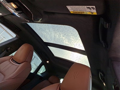 2022 Maserati Levante Modena