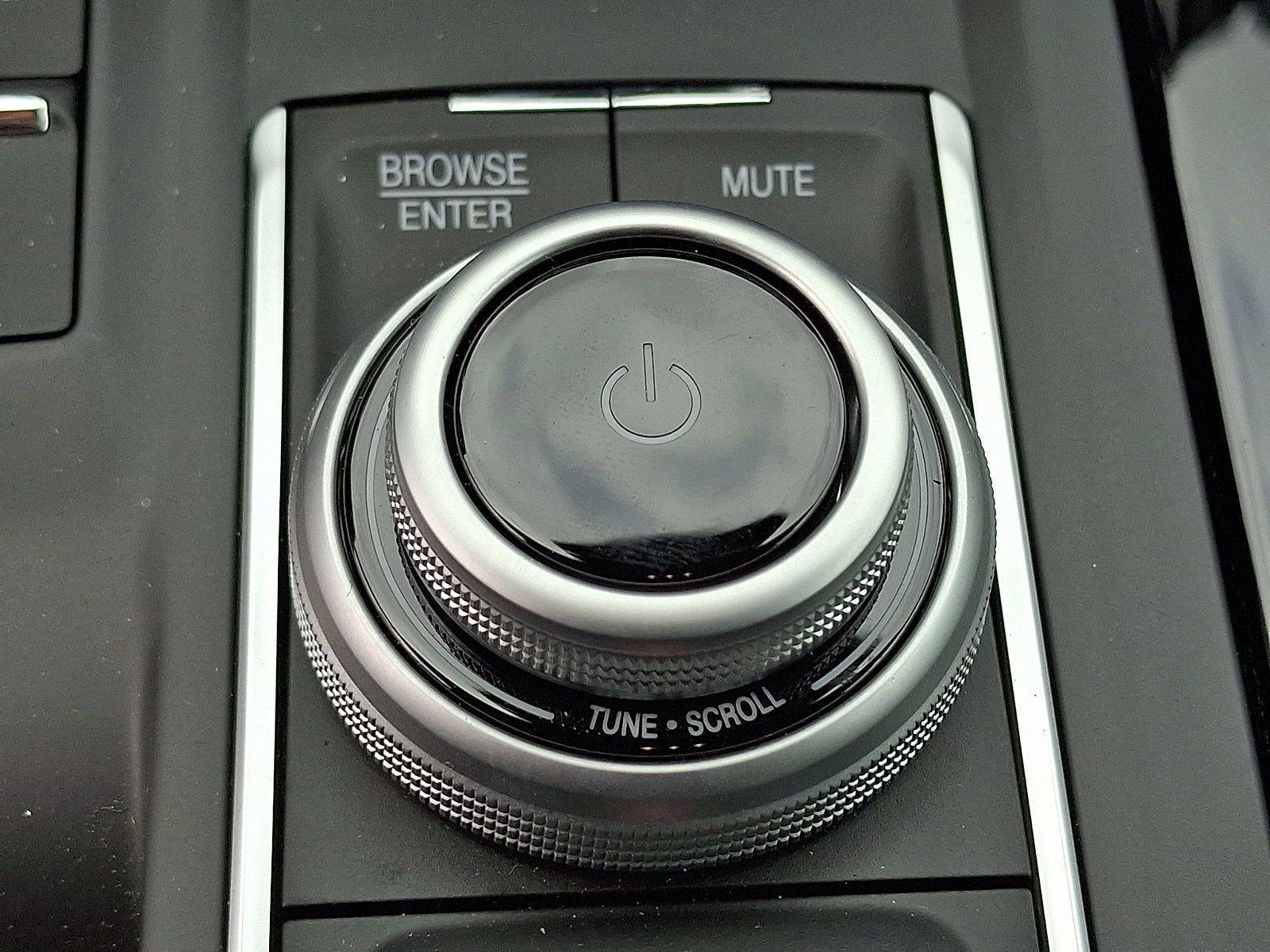 2023 Maserati Levante Modena