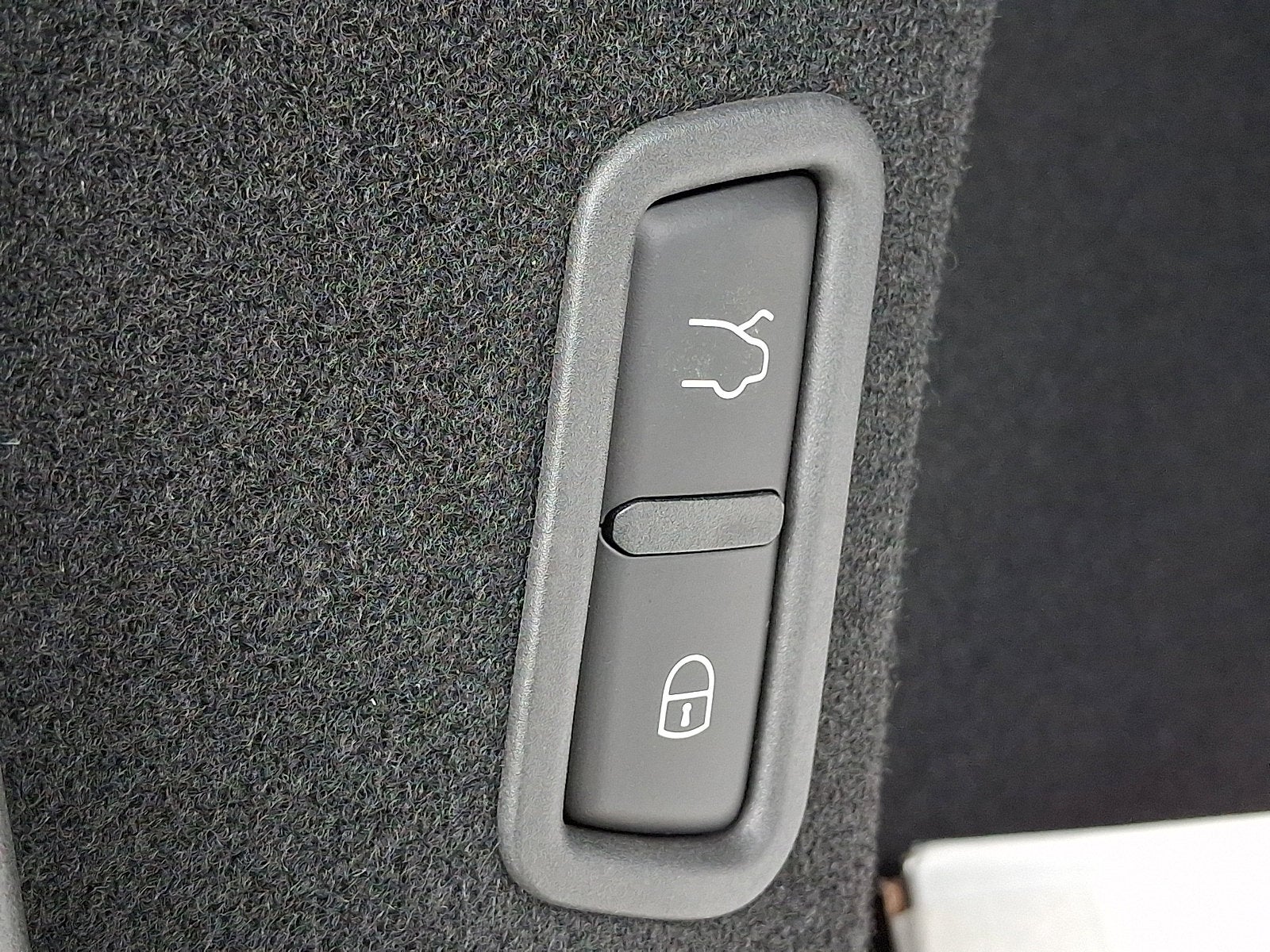 2023 Maserati Levante Modena