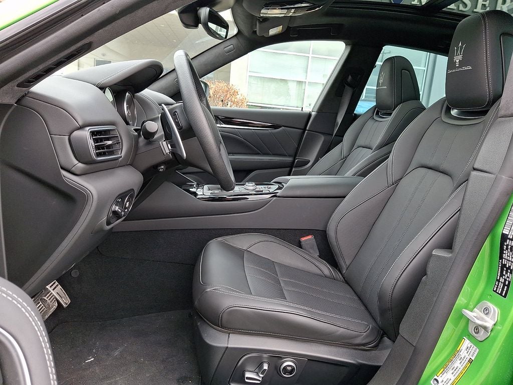 2023 Maserati Levante Modena