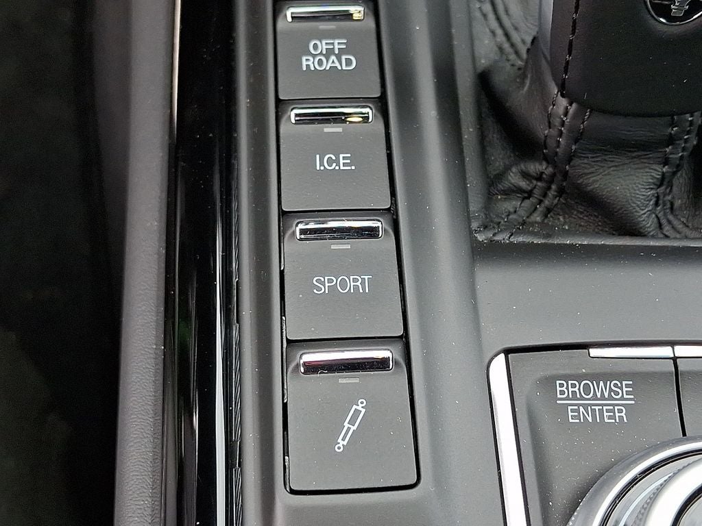 2023 Maserati Levante Modena