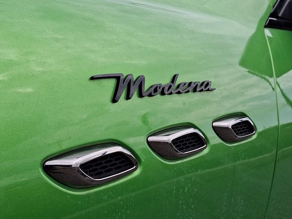2023 Maserati Levante Modena