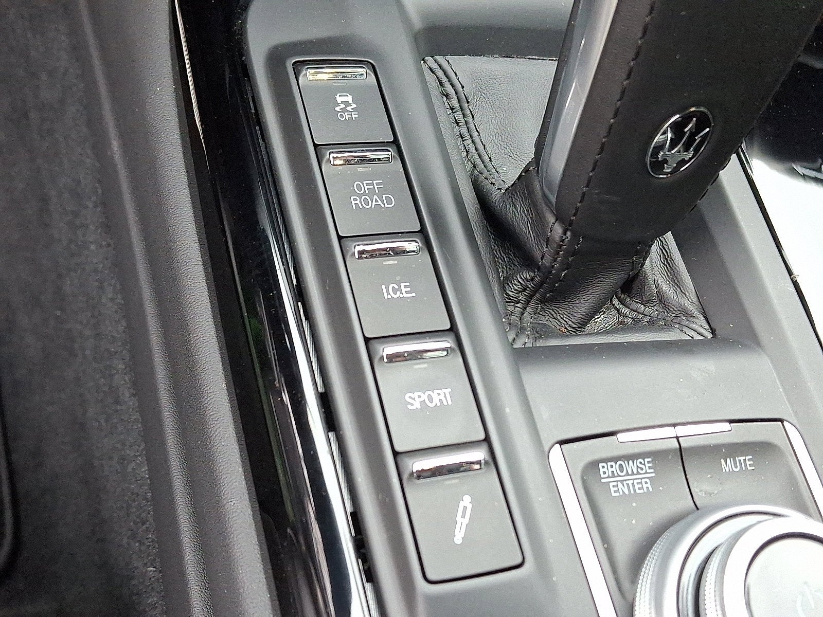 2023 Maserati Levante Modena